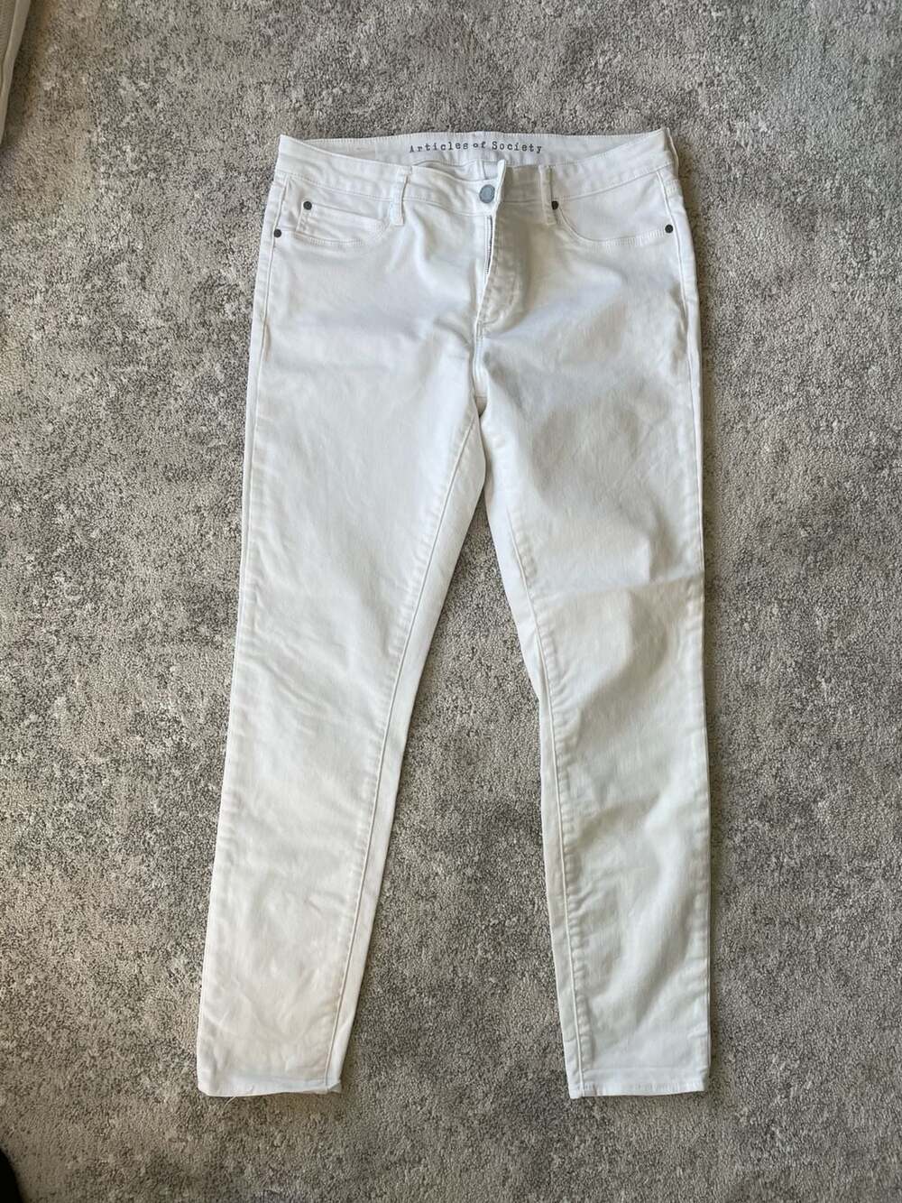 Articles Of Society Jeans Women's Size 31 Optic White like new